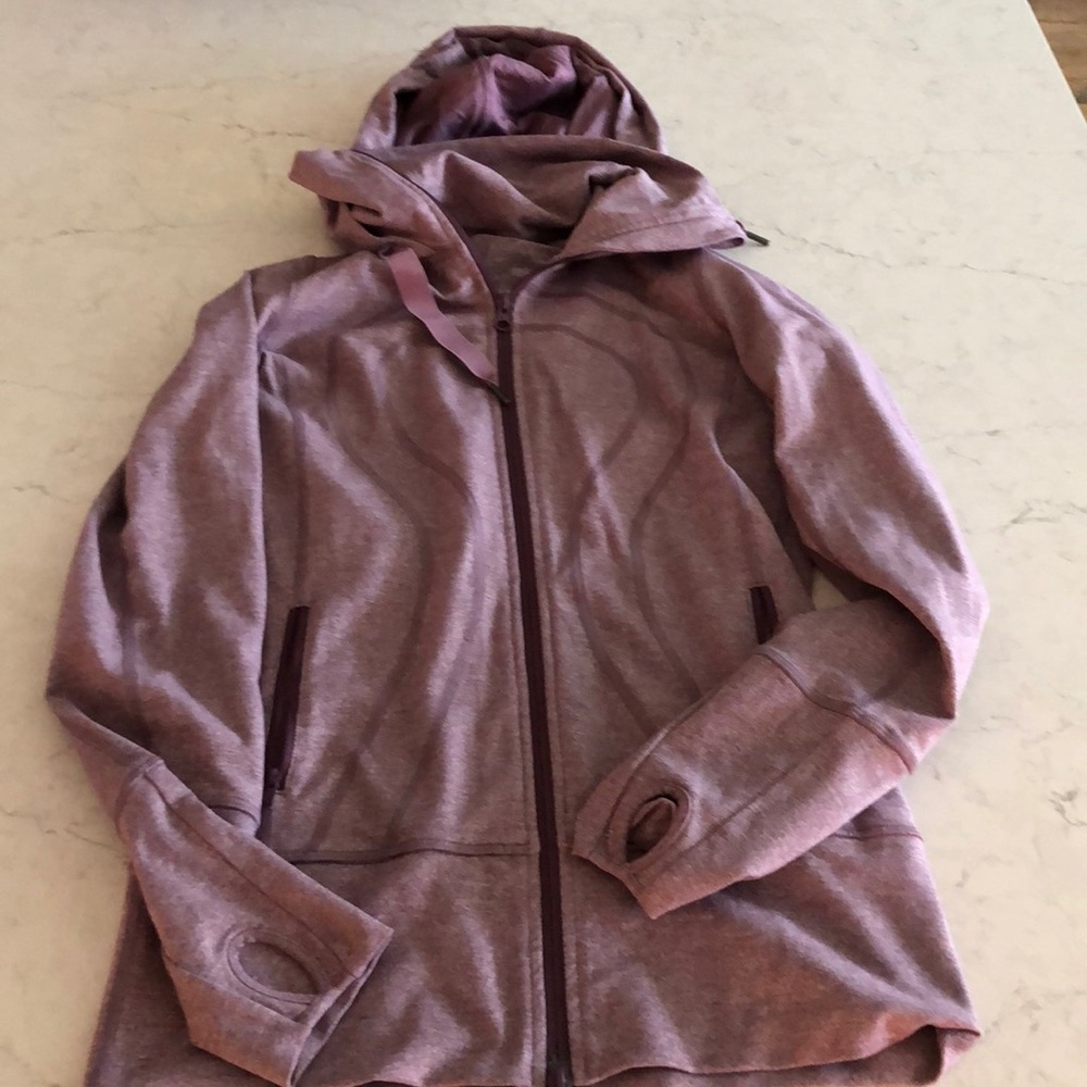 Lululemon hooded define jacket Size 4